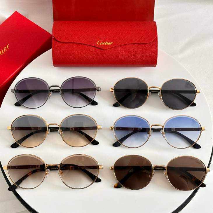 Picture of Cartier Sunglasses _SKUfw80235899fw